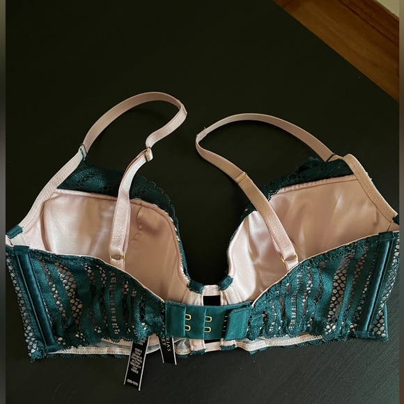Victoria’ Secret bra - Picture 5 of 6